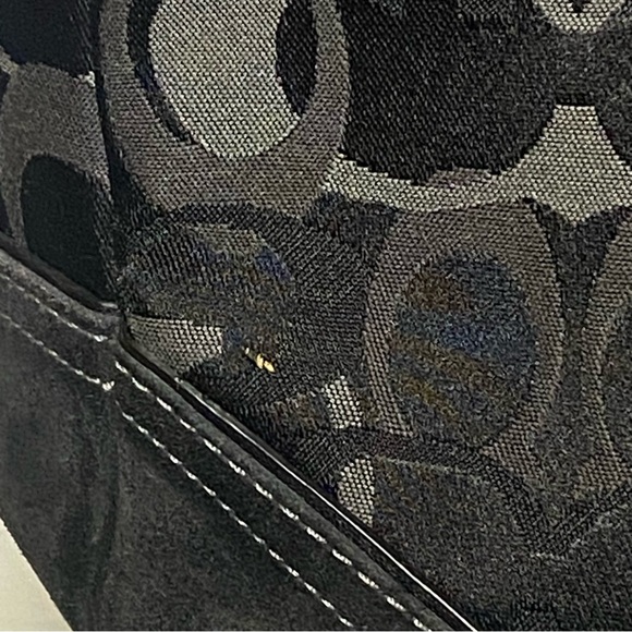 Coach Shoulder Bag - Picture 9 of 14